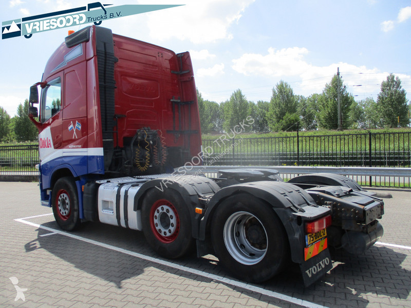 Tracteur Volvo 420 PK
