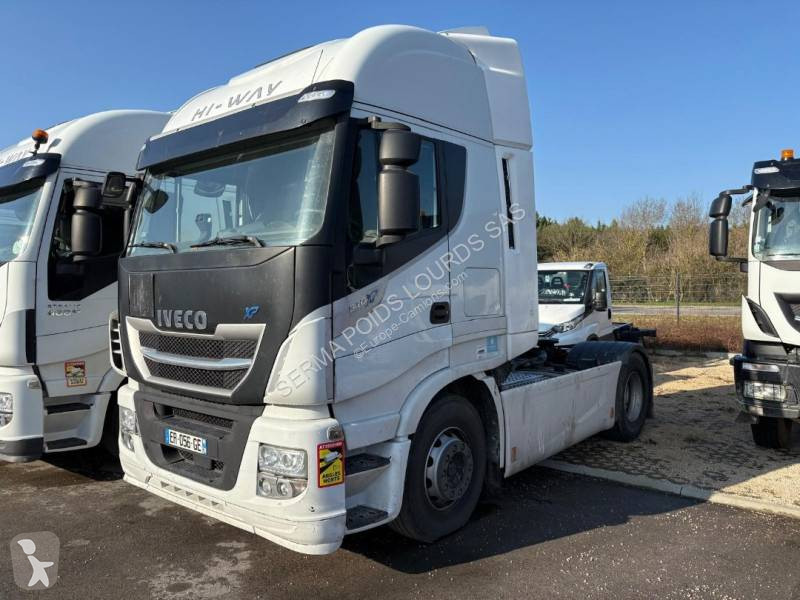 Traktor Iveco