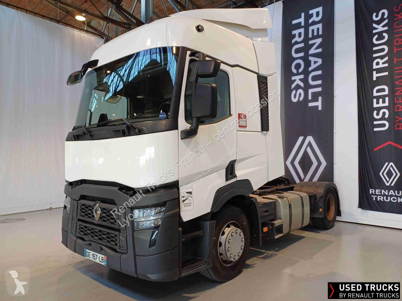 Tractor Renault
