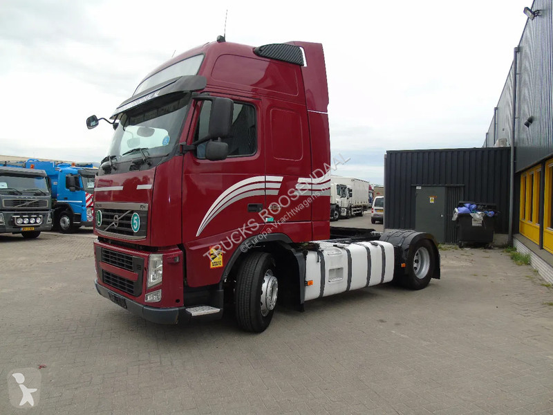 Tahač Volvo FH + XL CAB + EURO 5 + manual + 6x...