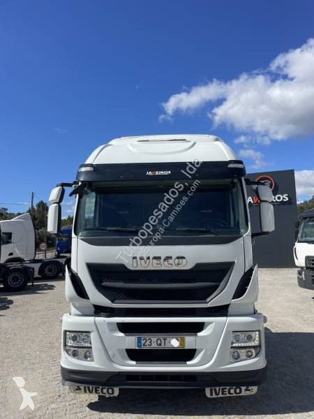Traktor Iveco