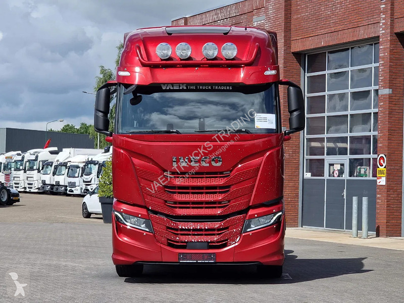 Traktor Iveco 570 6x2 - Retarder - Full air -...