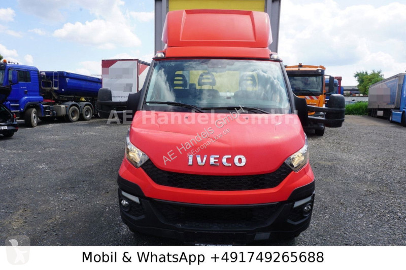 جرار Iveco 65