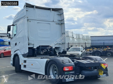 Cabeza tractora DAF