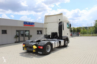 Cabeza tractora DAF