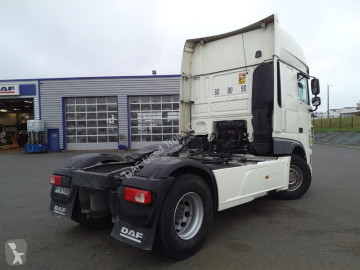 Cabeza tractora DAF