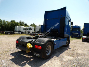 Cabeza tractora DAF