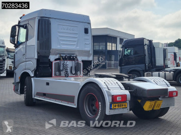 Traktor Iveco