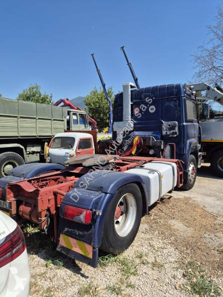 Cabeza tractora Iveco