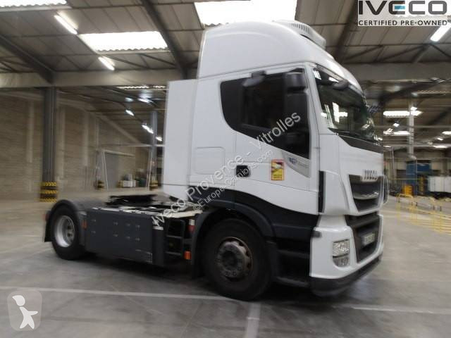 Traktor Iveco