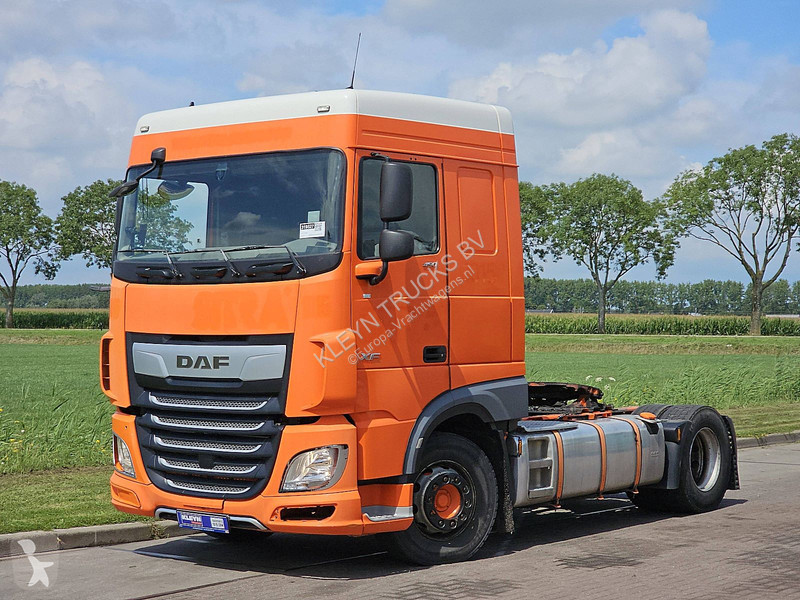 Traktor DAF 450 SPACECAB