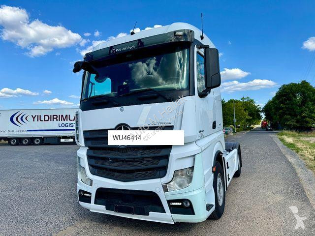 Traktor Mercedes 1853 LS
