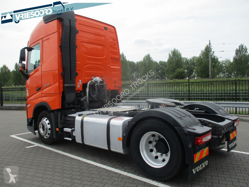 Tractor Volvo FH PK