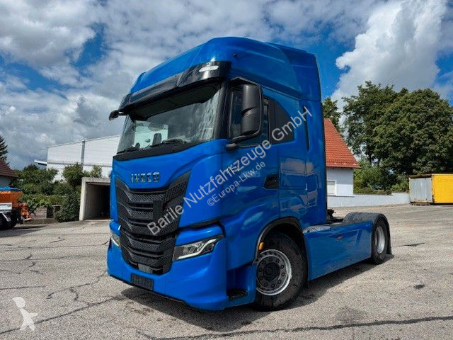 Tahač Iveco S-Way AS440S48T/P Intarder...