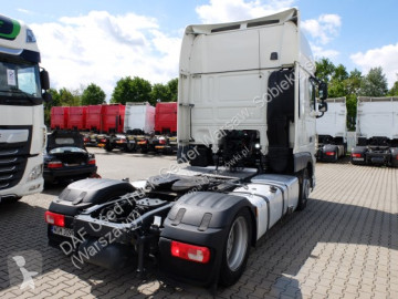 Cabeza tractora DAF