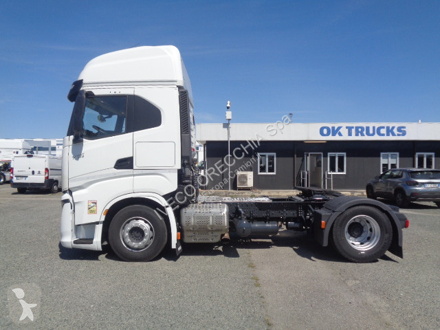 Tractor Iveco S-WAY AS440S51T/P ADR