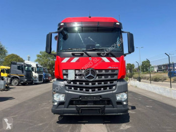 Traktor Mercedes Arocs 1845 LS