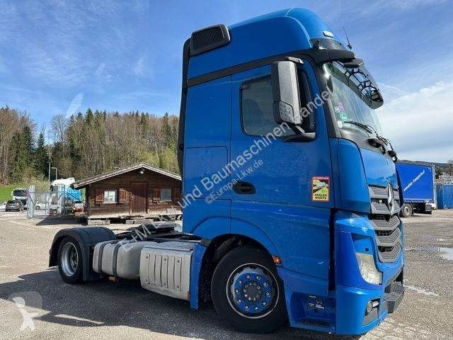 Traktor  1845 LOWDECK MEGA