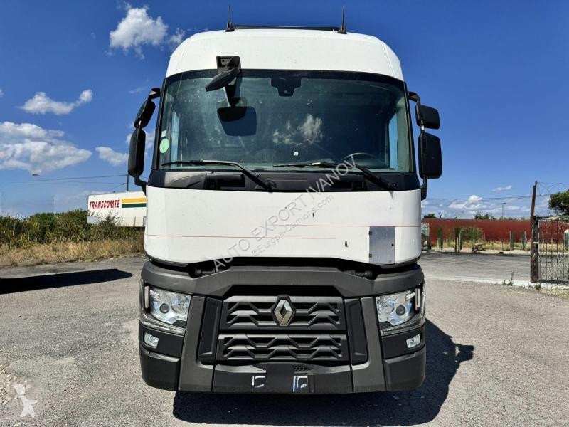Tractor Renault  T460