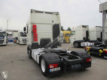 Cabeza tractora DAF