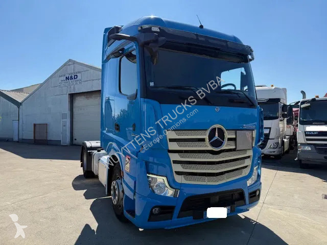 Traktor Mercedes 1845 1845