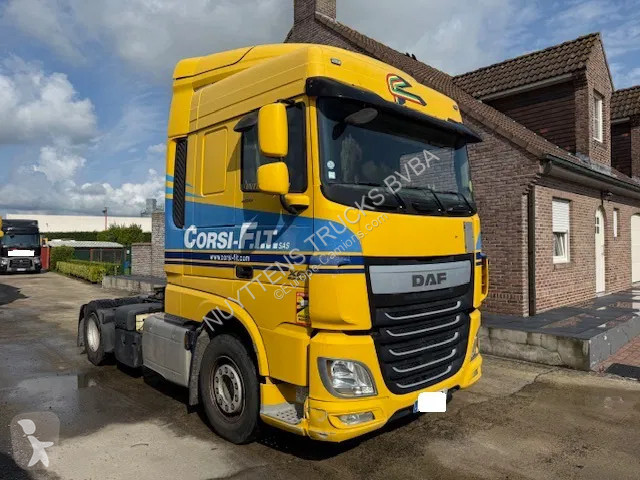 Tracteur DAF 106460