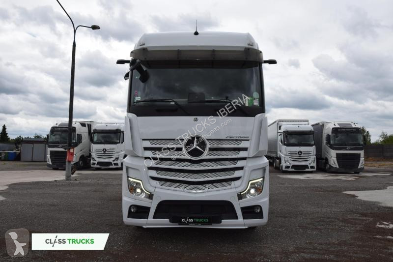 Traktor Mercedes 5 1845 BigSpace Max tanks
