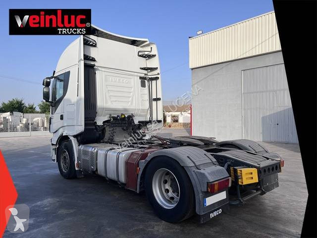 Traktor Iveco