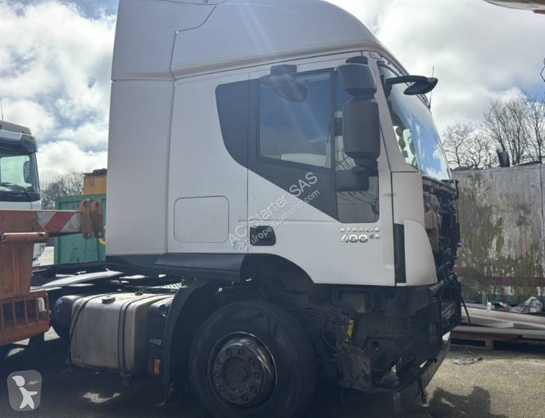 Tahač Iveco