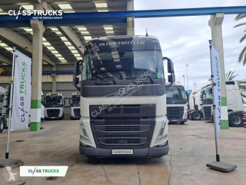 Cabeza tractora Volvo