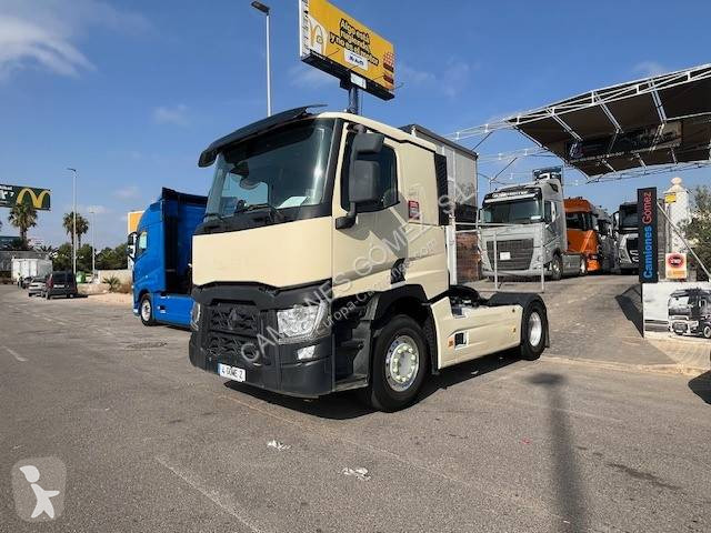 Traktor Renault