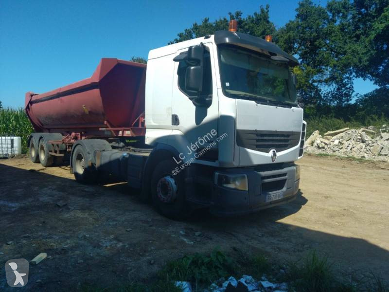 Traktor Renault