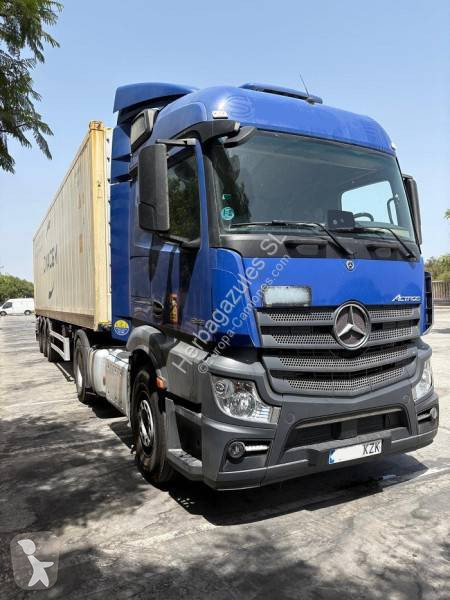 Tractor Mercedes