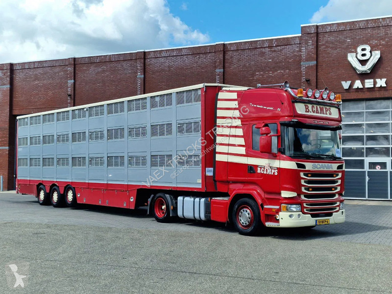 Vrachtwagencombinatie Scania + 3 deck livestock...