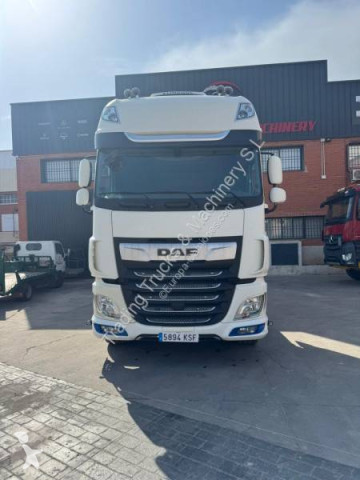 Cabeza tractora DAF