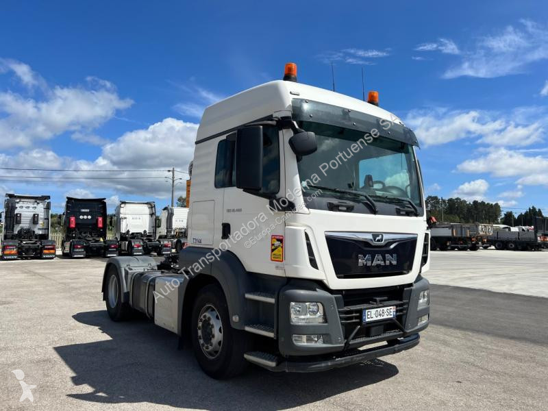 Traktor MAN 18.460