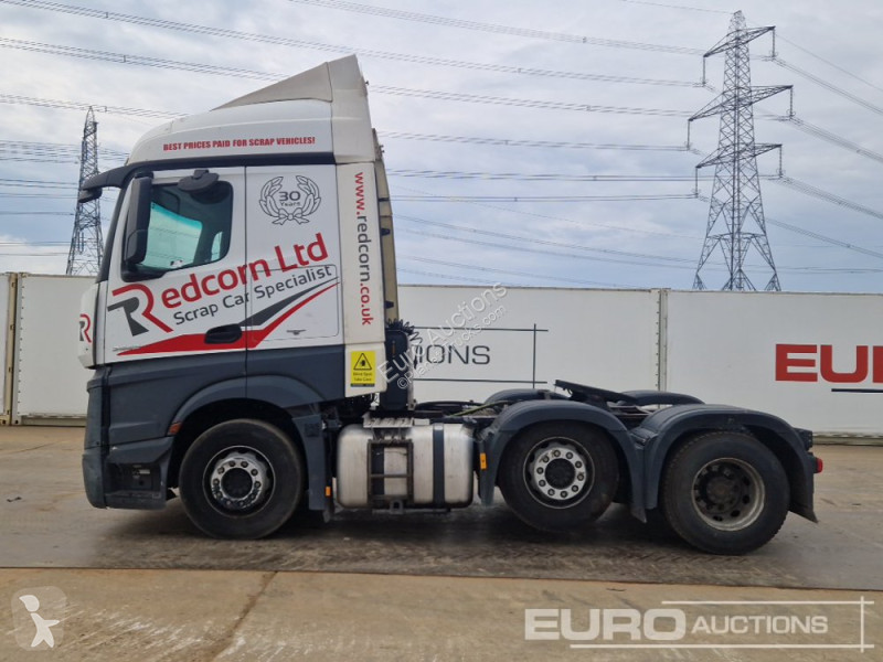 Tracteur Mercedes 2545