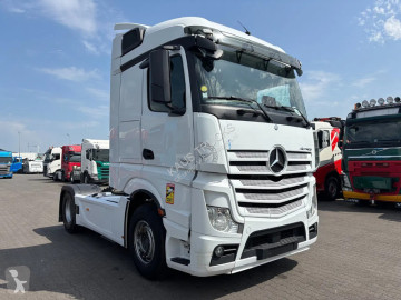 Tracteur Mercedes