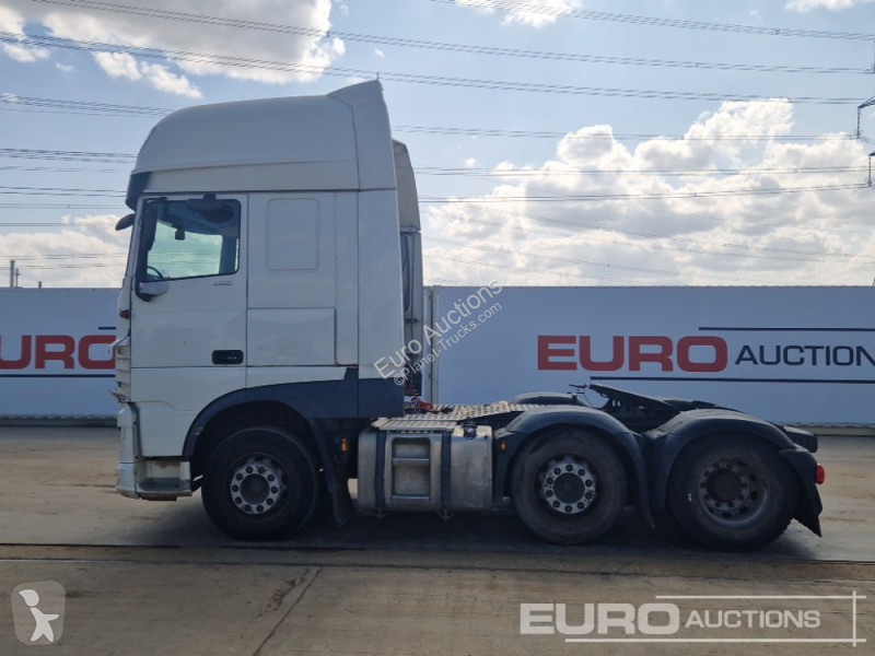 Tracteur XF460