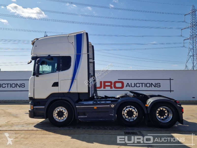 Tracteur R520
