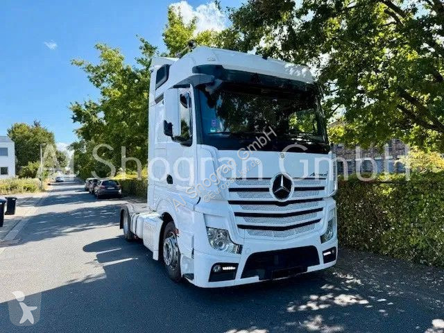 Traktor Mercedes 1845 BigSpace / Mega Voll Luft...