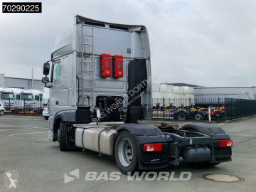 Cabeza tractora DAF