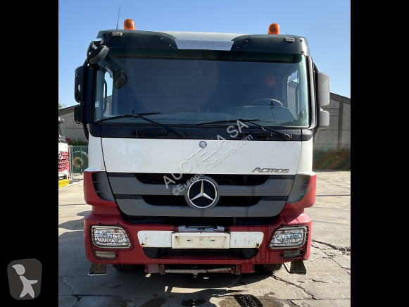 Tracteur Mercedes 3346 S