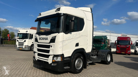 Cabeza tractora Scania