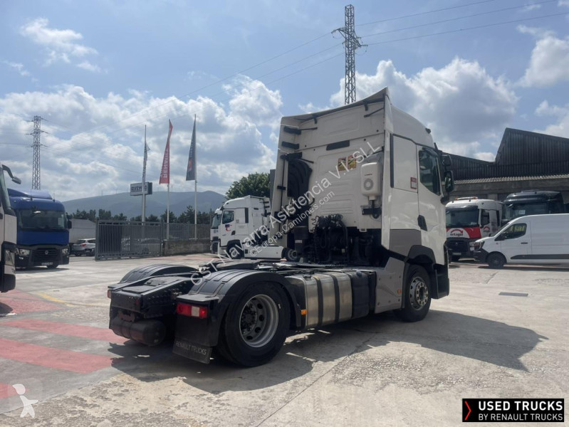 Traktor Renault