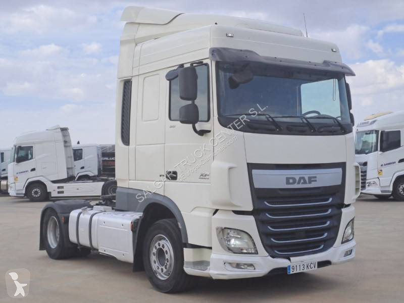 Traktor DAF