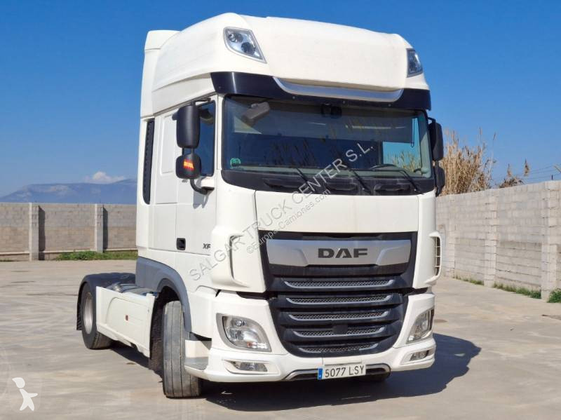Tracteur DAF