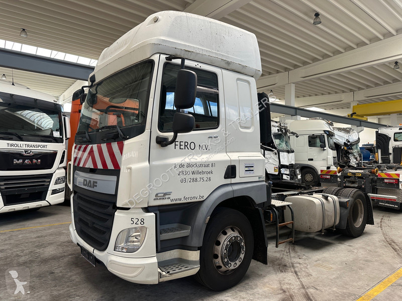 Traktor DAF 400
