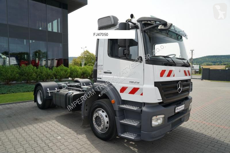 Traktor Mercedes AXOR 1829
