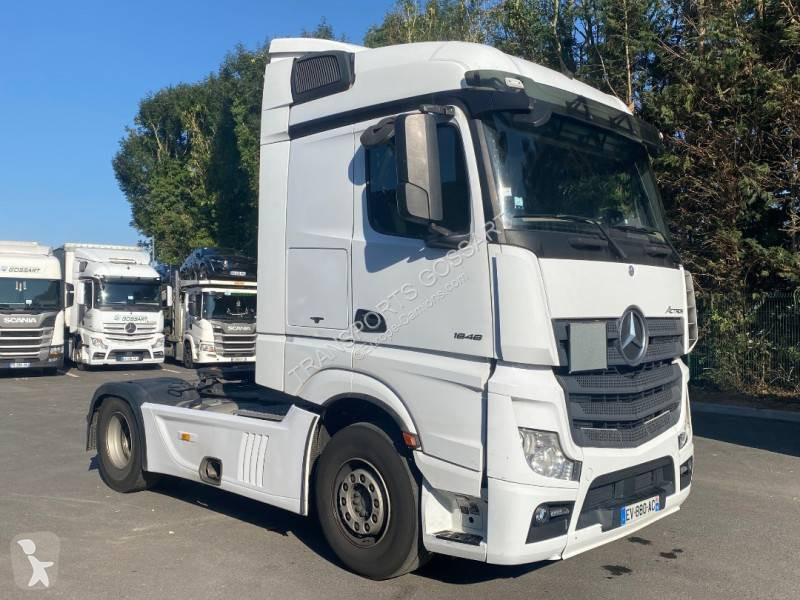Traktor Mercedes